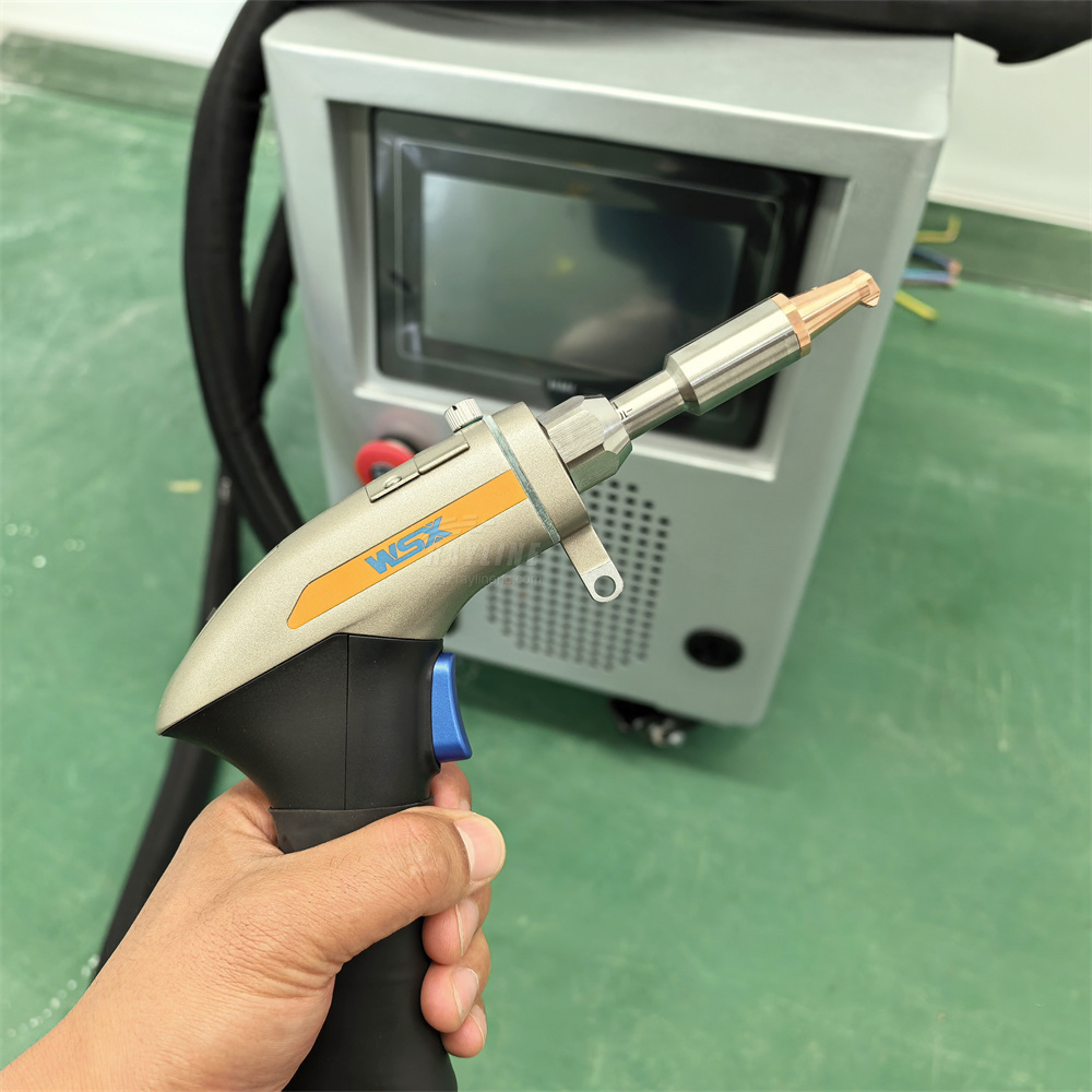 Lightweight Mini Air-Cooled 4- - Laser Welding Wire Feeder recension och pris